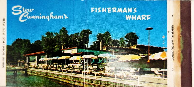 River Crab Blue Water Inn (Stew Cunninghams Fishermans Wharf) - Vintage Postcard